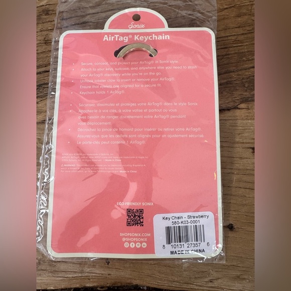 NEW UNOPENED Sonix AirTag Key Chain ~ Strawberry Gold 🍓 - Picture 4 of 5